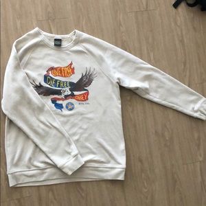 Men’s Obey Crewneck!